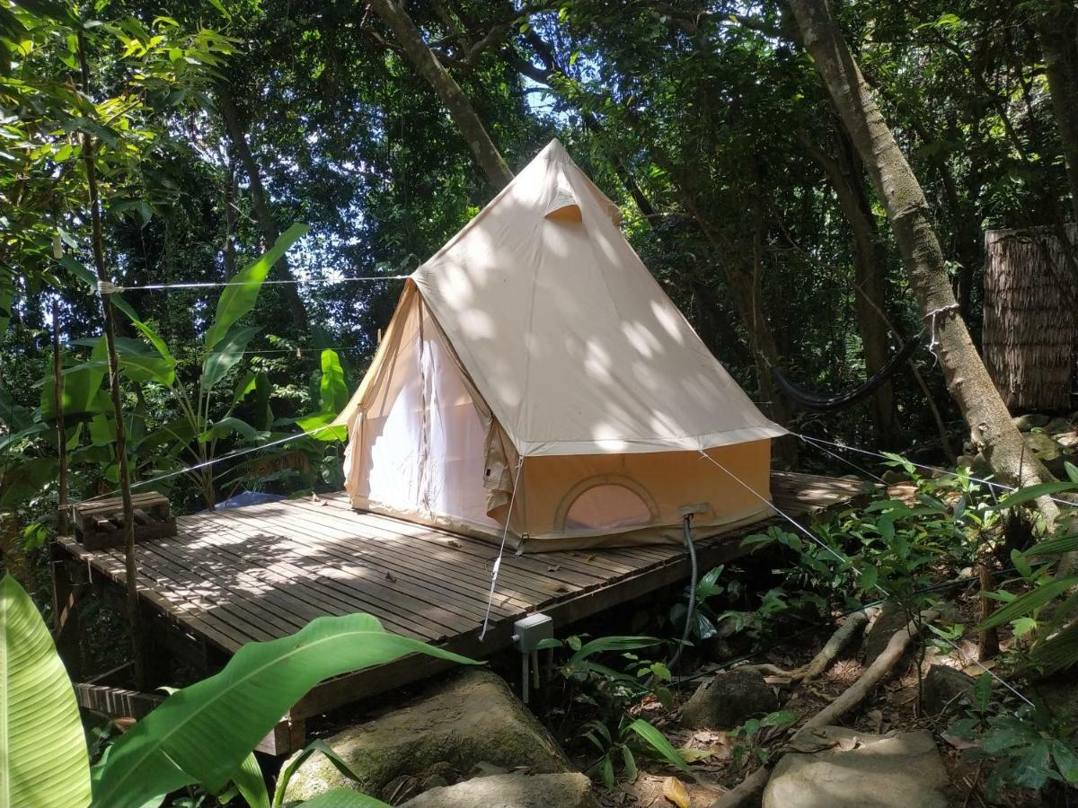 ホテルOrang Hutan Camping プルフンティアン島 エクステリア 写真